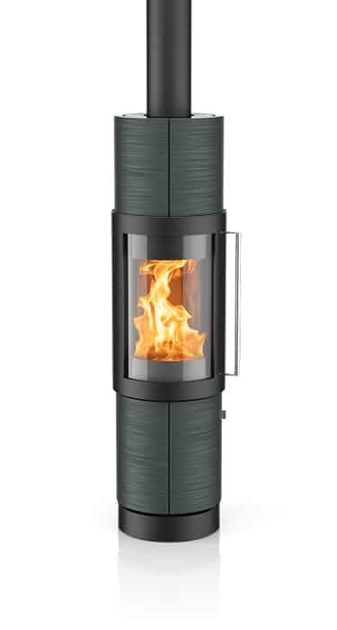 Hase Elvas Kaminofen mit brennendem Feuer