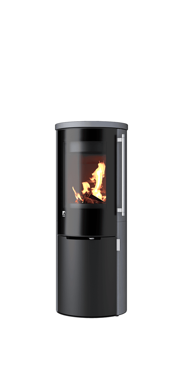 Drooff Aprica 2 Edition Trend: Schwarzer Speicherofen mit Glasscheibe und brennendem Holzfeuer, Bedienelemente aus Edelstahl, zylindrisches Design
