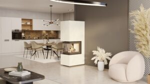 Kaminbausatz CB Tec P40 mit 3-seitigem Panoramaglas und hochschiebbarer Frontscheibe, Ausführung mit Keramik chianca di ostuni v2, wandbündig eingebaut im modernen Wohnambiente.